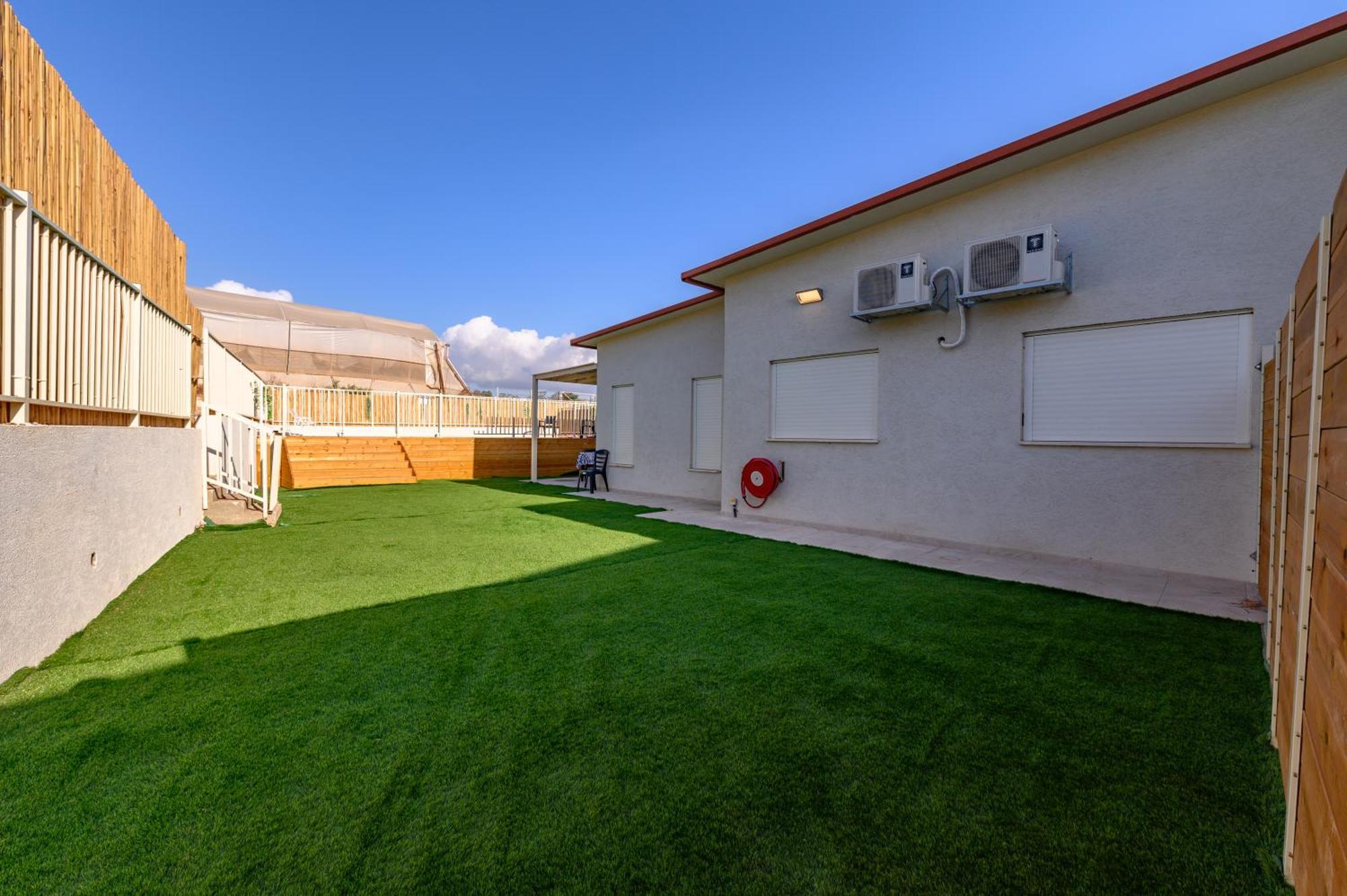 דירת נופש מרחבים Merhavim Villa Shadmot Devora Exterior foto